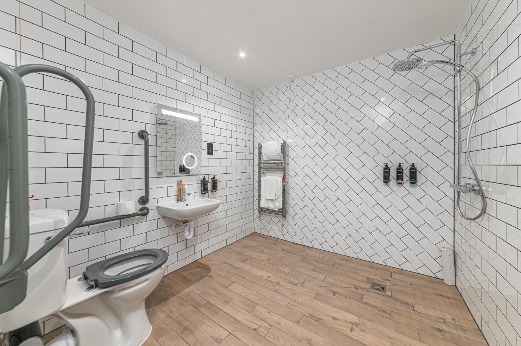 Mercure Salisbury White Hart Hotel & Apartments Экстерьер фото